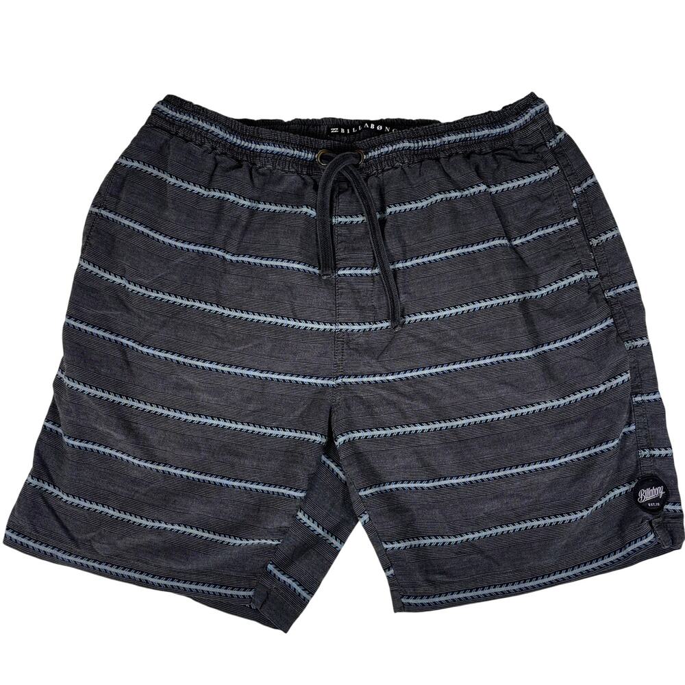 BILLABONG Board Shorts Mens Medium Gray Striped Surf Swimwear Trunks Beach